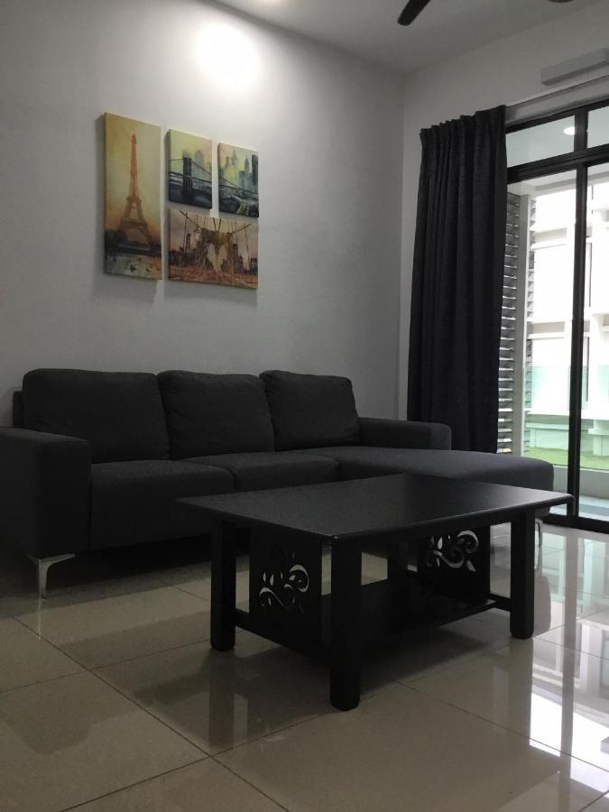 The Meadow Park Kampar Exterior foto