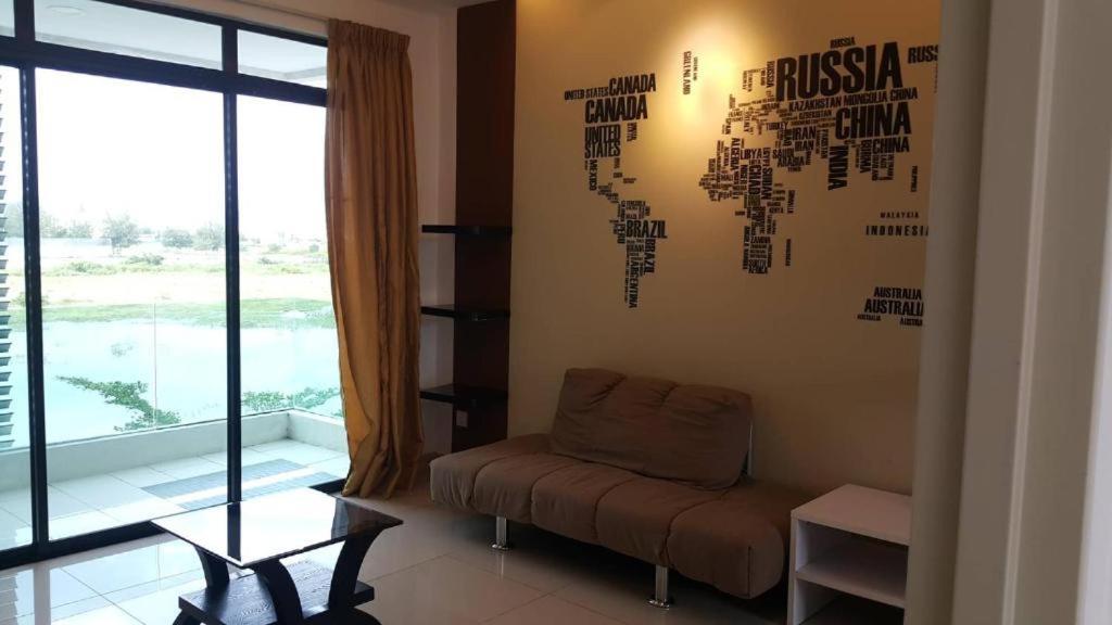 The Meadow Park Kampar Exterior foto